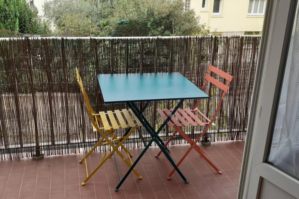 Agreable Logement Proche De La Gare Et Du Polygone Apartment Beziers Bagian luar foto
